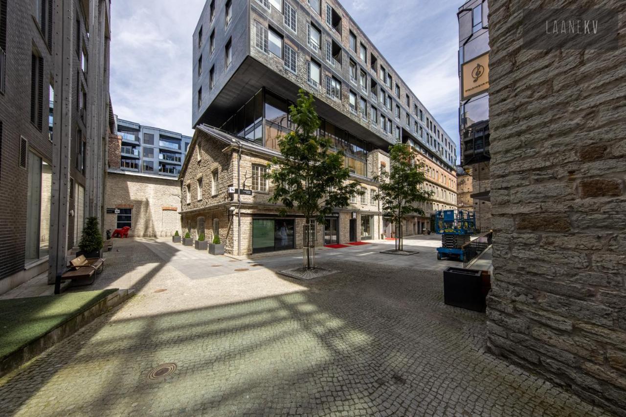 Rotermanni Apartment#top Location#spacious#free Parking Tallinn