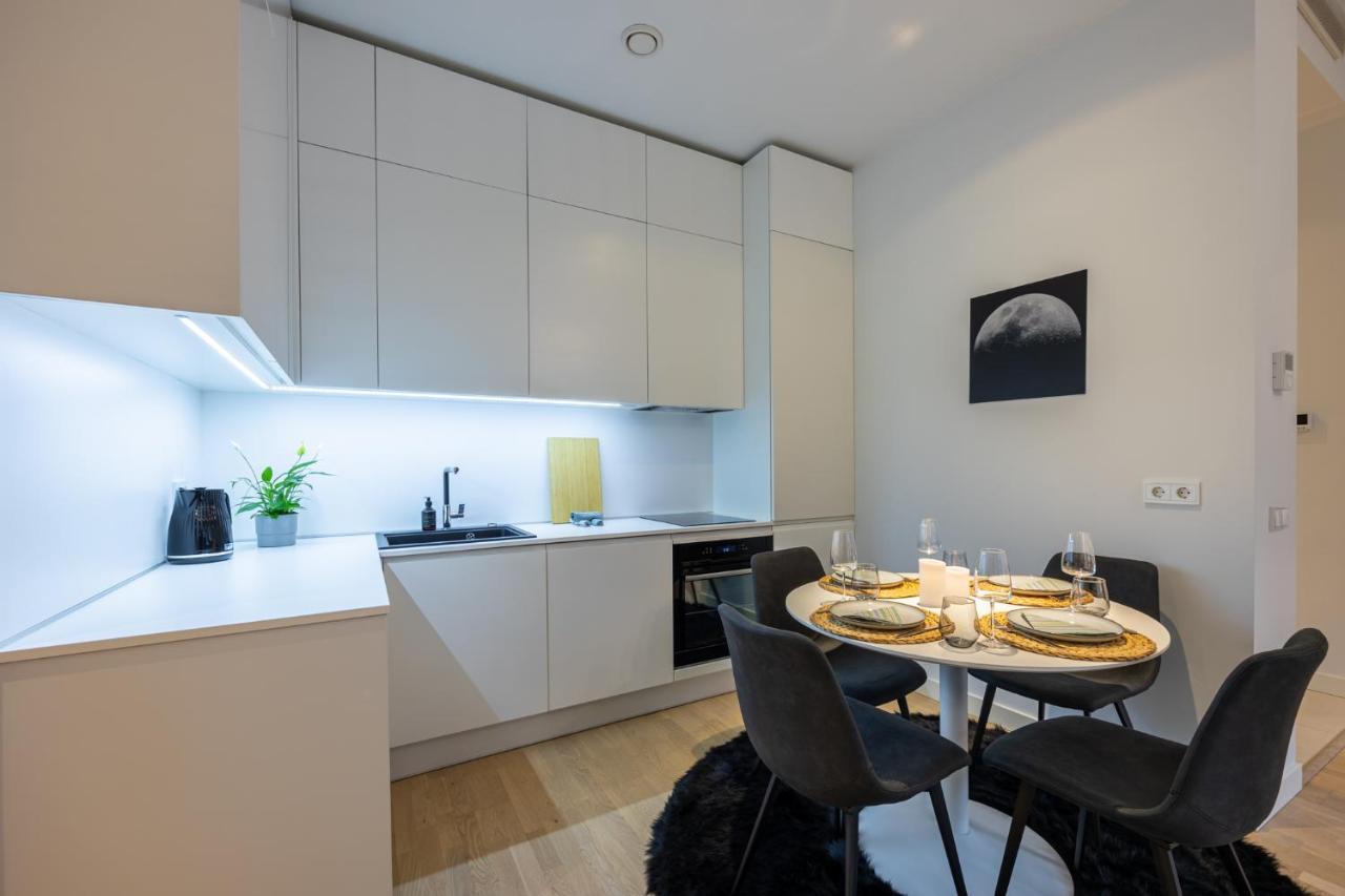 Leilighet Rotermanni Apartment#top Location#spacious#free Parking Tallinn