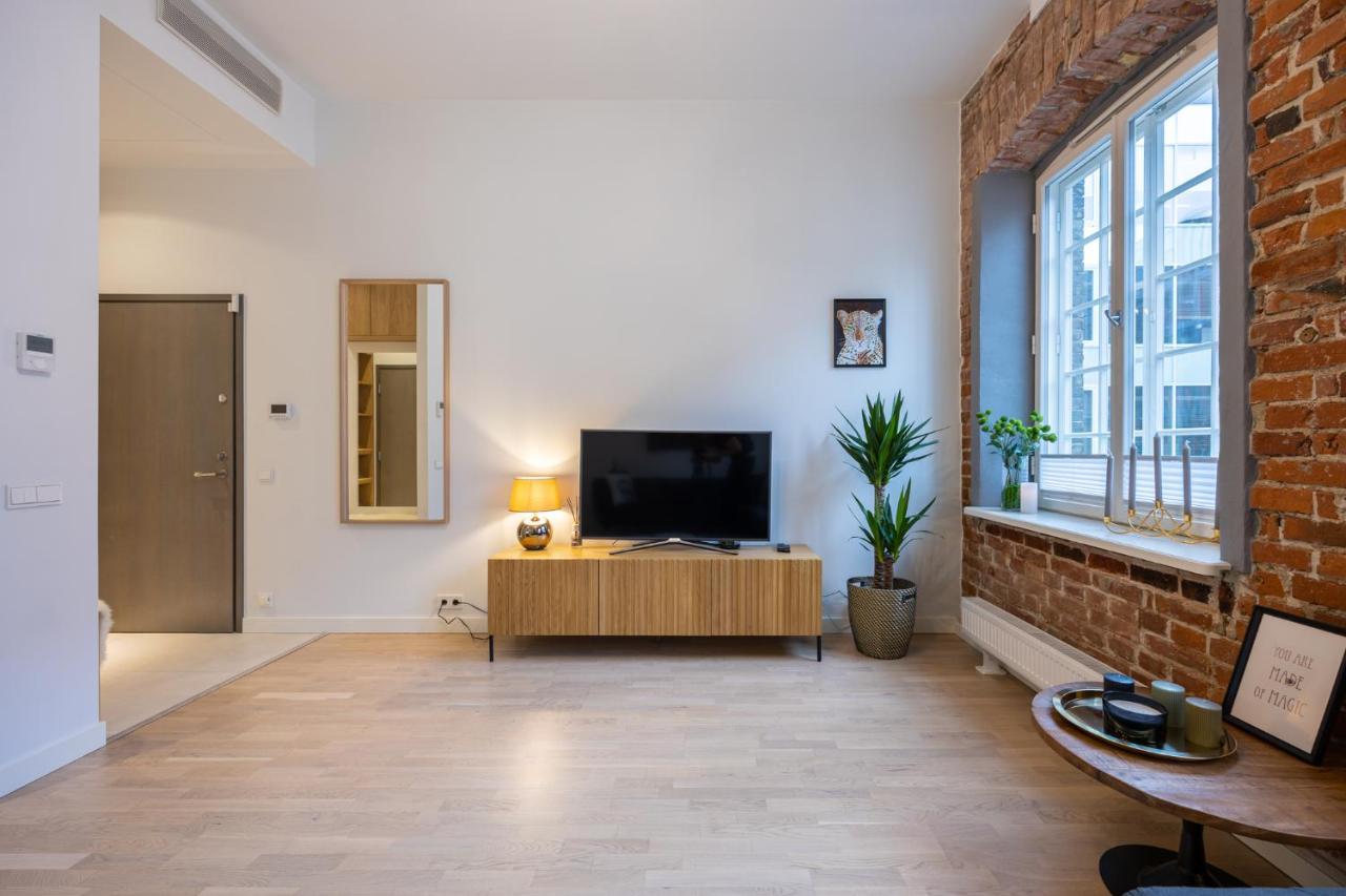 Rotermanni Apartment#top Location#spacious#free Parking Leilighet Tallinn