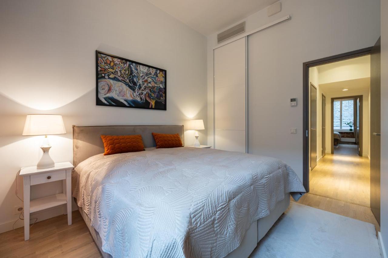 Rotermanni Apartment#top Location#spacious#free Parking * Tallinn