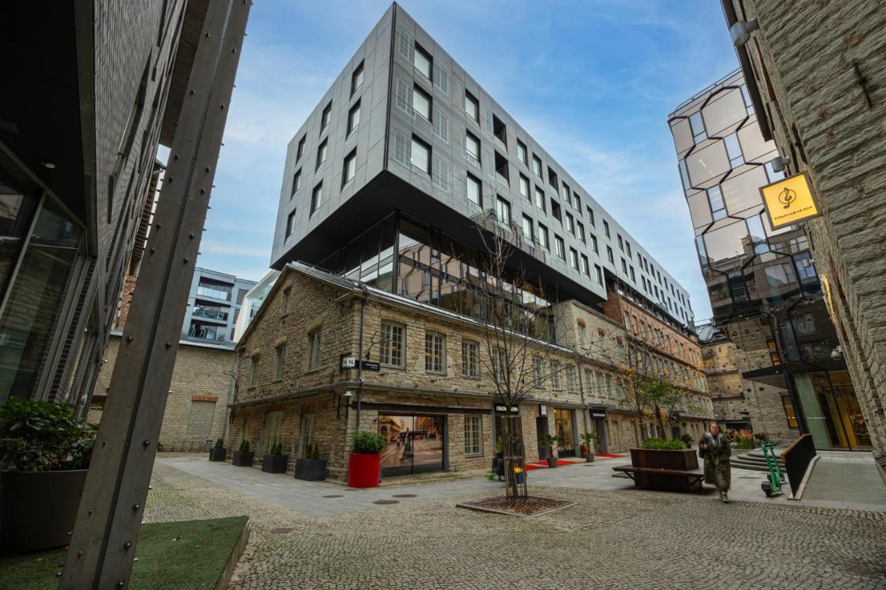 Rotermanni Apartment#top Location#spacious#free Parking Leilighet *