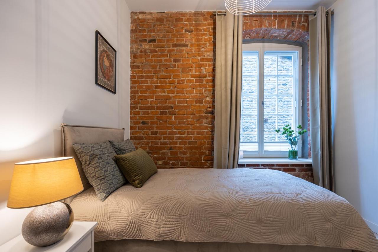 Rotermanni Apartment#top Location#spacious#free Parking * Tallinn