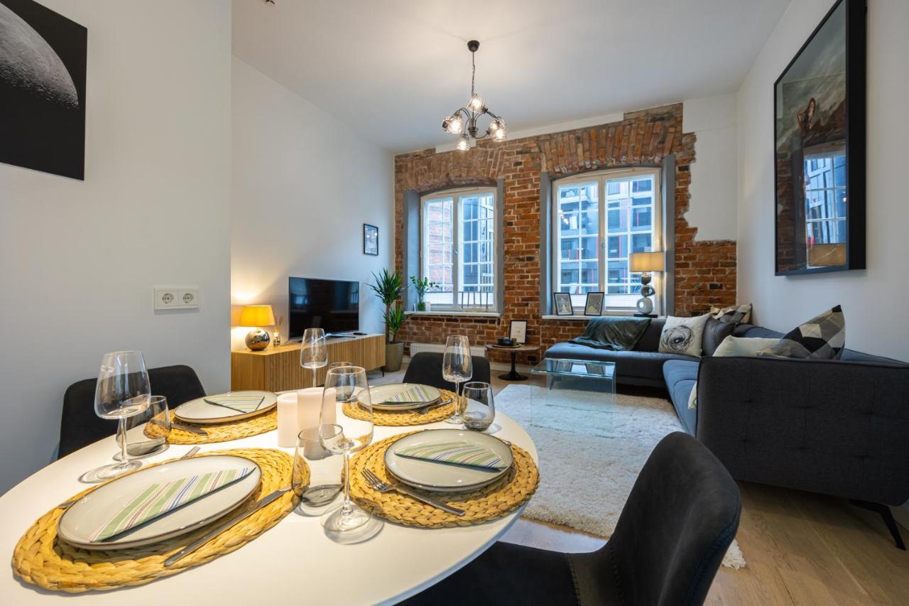Rotermanni Apartment#top Location#spacious#free Parking Leilighet *